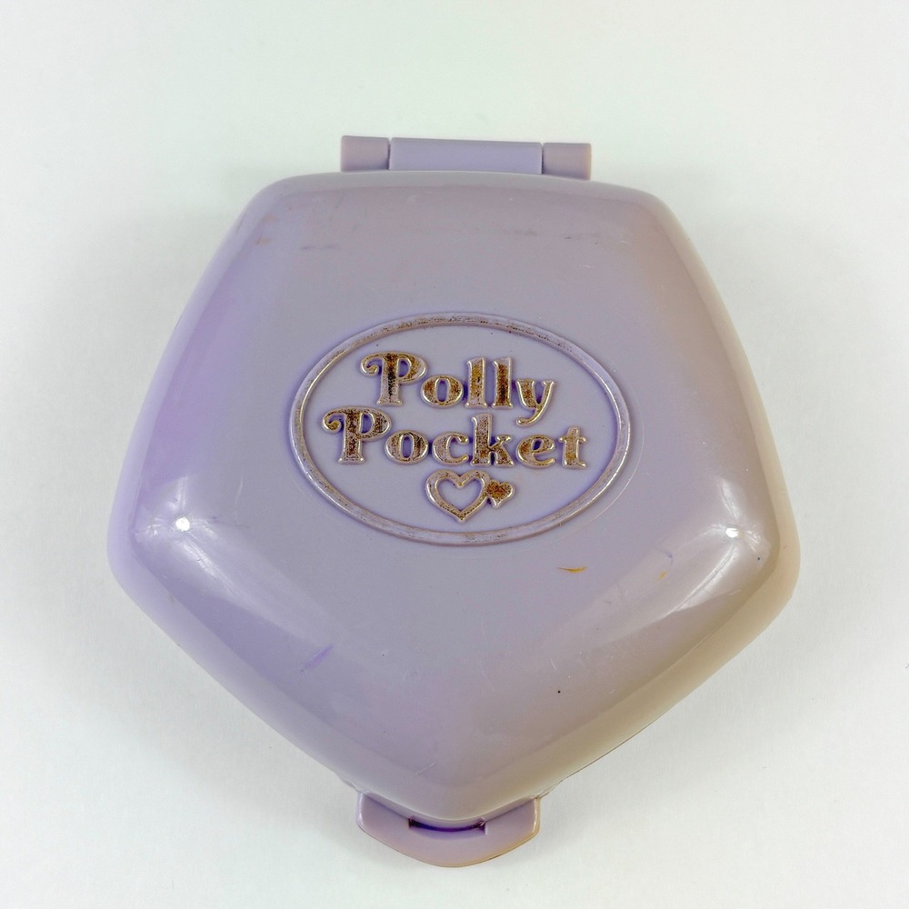 Vintage 1994 Polly Pocket Polly's Video‎ Party Play-set Complete Purple Compact